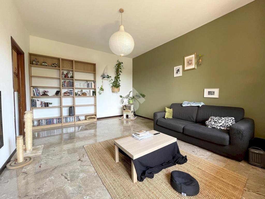 Three-room apartment Via Giuseppe Verdi, Cornaredo - photo 2