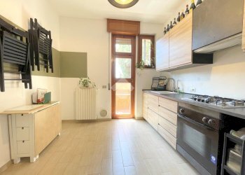 Three-room apartment Via Giuseppe Verdi, Cornaredo - photo 4