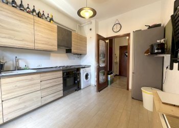 Three-room apartment Via Giuseppe Verdi, Cornaredo - photo 5