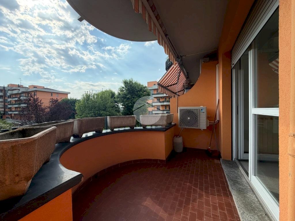 One-room apartment Viale Europa, Bussero - photo 3