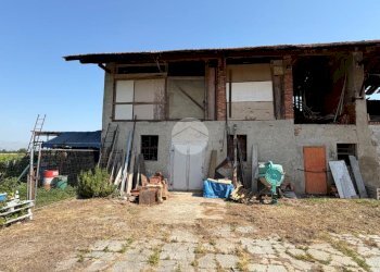 Rustico Cascina canepa, Pessano con Bornago - foto 2