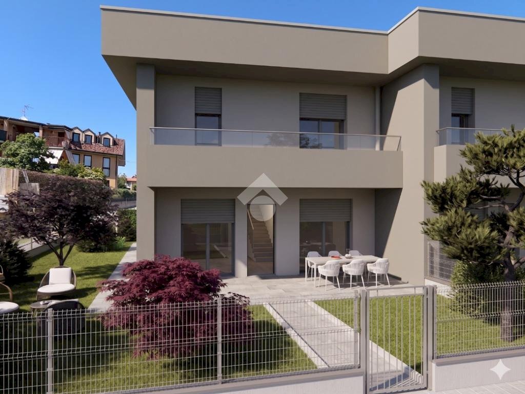 Terraced Villa Via Milano, Grezzago - photo 1
