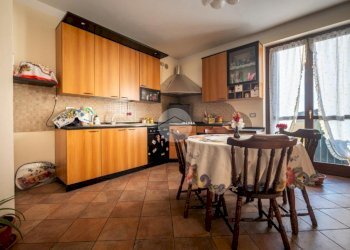 Four-room apartment Via Bergoglio, Cherasco - photo 5