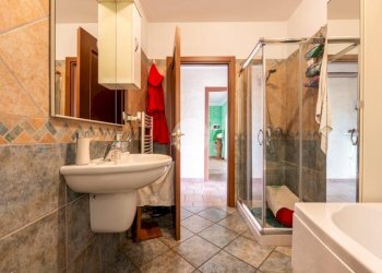 Four-room apartment Via Bergoglio, Cherasco - photo 17