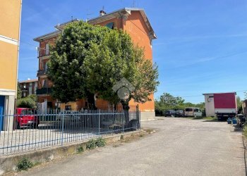 Three-room apartment Via Sant'Antonio, Oleggio - photo 10
