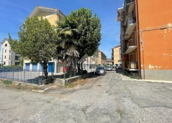 Three-room apartment Via Sant'Antonio, Oleggio - photo 12