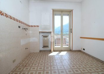 Three-room apartment Via Mattalia, Villar Perosa - photo 8