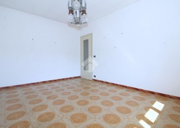 Three-room apartment Via Mattalia, Villar Perosa - photo 12
