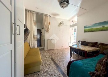 Two-room apartment Via Prealpi, Rescaldina - photo 4
