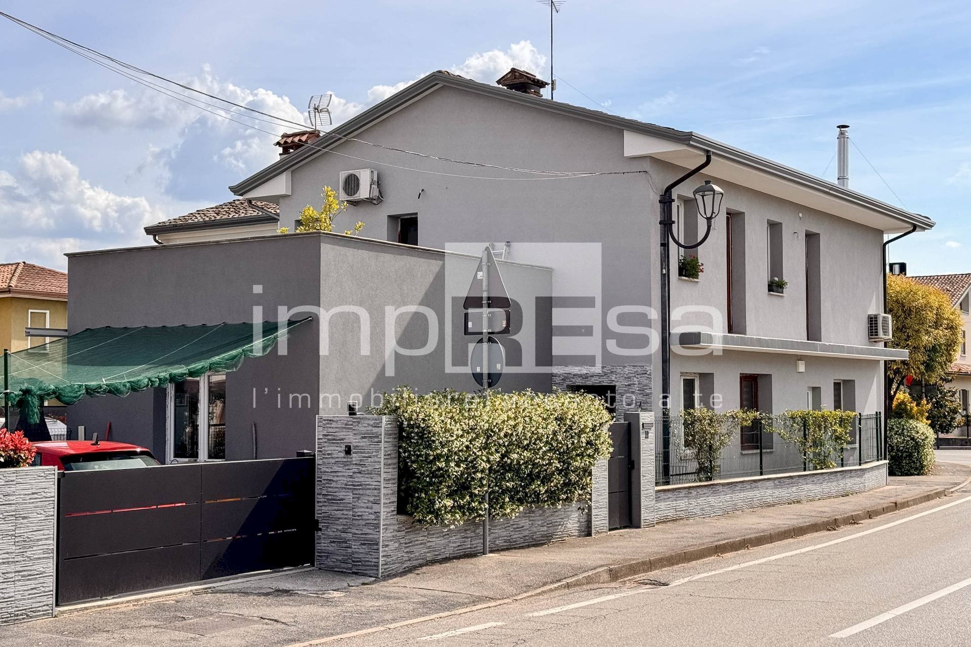 Foto 1 - Casa semi indipendente VIA TRENTO
 
39, Paese - foto 1