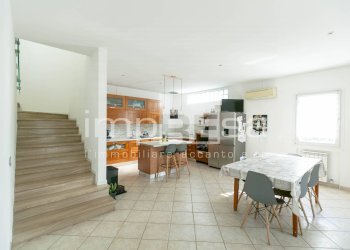 Foto 8 - Casa semi indipendente VIA TRENTO
 
39, Paese - foto 8