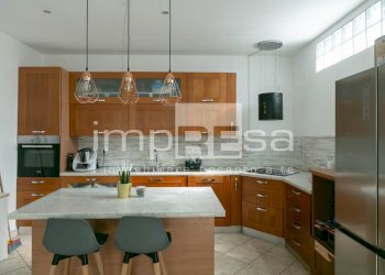 Foto 10 - Casa semi indipendente VIA TRENTO
 
39, Paese - foto 10