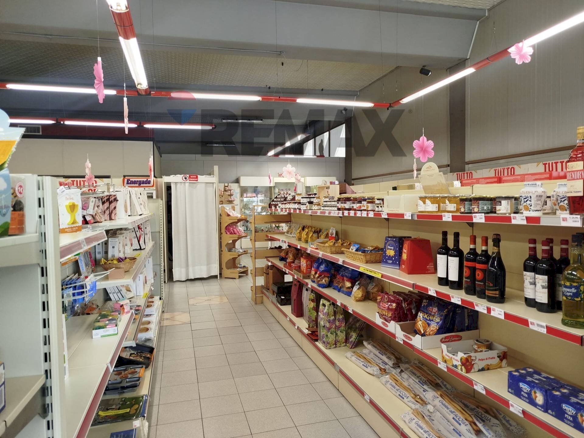 Dispensa di stoccaggio - Attività Commerciale Corso Europa
90, Magenta - foto 3