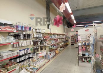 Dispensa di stoccaggio - Attività Commerciale Corso Europa
90, Magenta - foto 6