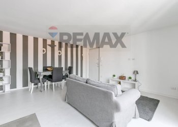 Sala da pranzo - Bilocale Via Matteotti
 
69, Cassano Magnago - foto 5