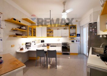 Cucina - Appartamento Via Gaetano Salvemini
 
69, Bari - foto 7