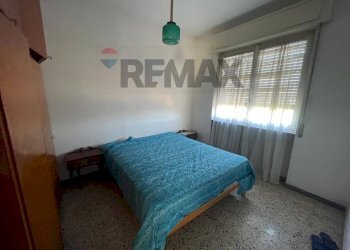 Camera / camera da letto - Villa Via dello Sport
 
3, Gavirate - photo 18