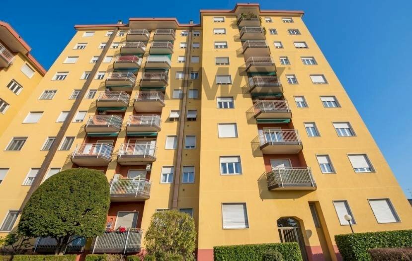 Edificio all\'aperto - Trilocale F. BARACCA
 
9, Muggiò - foto 1