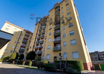 Edificio all\'aperto - Trilocale F. BARACCA
 
9, Muggiò - foto 3