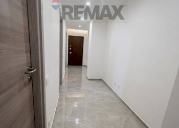 Hall / corridoio - Trilocale F. BARACCA
 
9, Muggiò - foto 2