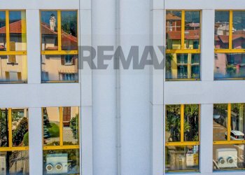 Edificio all\'aperto - Ufficio corso XXV Aprile
31, Luino - foto 3