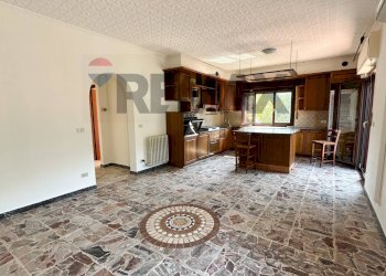 Cucina - Quadrilocale Via Provinciale
44, Cremenaga - foto 5