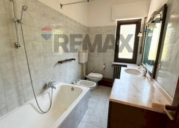 Bagno - Quadrilocale Via Provinciale
44, Cremenaga - foto 13
