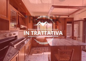 Cucina - Four-room apartment Via Provinciale
 
44, Cremenaga - photo 1