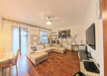 Sala da pranzo - Villa a Schiera Marchirolo - foto 5
