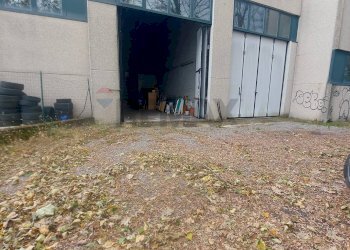 Edificio all\'aperto - Warehouse VIA GUARALDA
20, Varese - photo 15