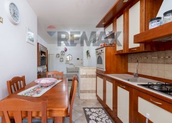 Cucina - Three-room apartment VIA TEVERE
14/c, Mentana - photo 8