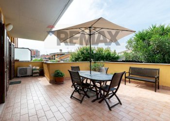 Terrazza - Three-room apartment VIA TEVERE
14/c, Mentana - photo 12