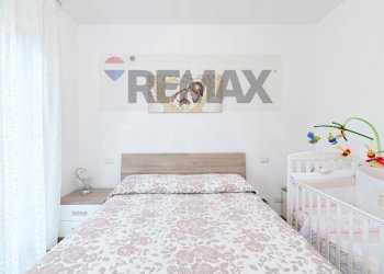 Camera / camera da letto - Three-room apartment VIA TEVERE
14/c, Mentana - photo 20