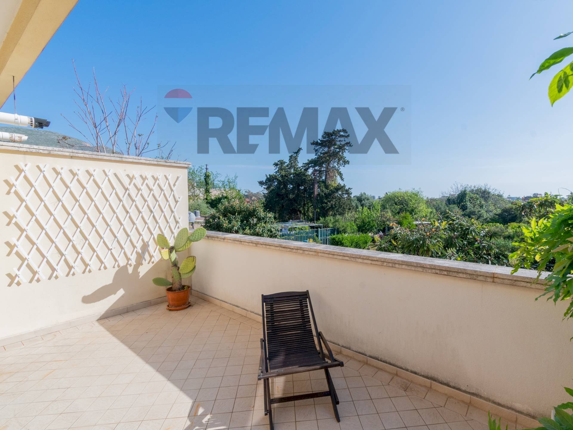 Terrazza - Semi-detached house via Telemaco
23, Palermo - photo 2