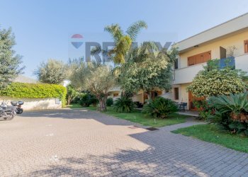 Casa all\'aperto - Semi-detached house via Telemaco
 
23, Palermo - photo 8