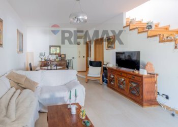 Sala da pranzo - Semi-detached house via Telemaco
 
23, Palermo - photo 9