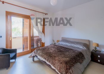 Camera / camera da letto - Semi-detached house via Telemaco
 
23, Palermo - photo 18