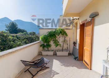 Terrazza - Semi-detached house via Telemaco
 
23, Palermo - photo 31