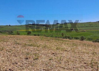 Vista delle montagne - Building land Contrada Belice Mare, Castelvetrano - photo 2