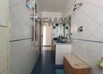 Bagno - Quadrilocale via don raffaele abete
 
6, Melito di Napoli - foto 16