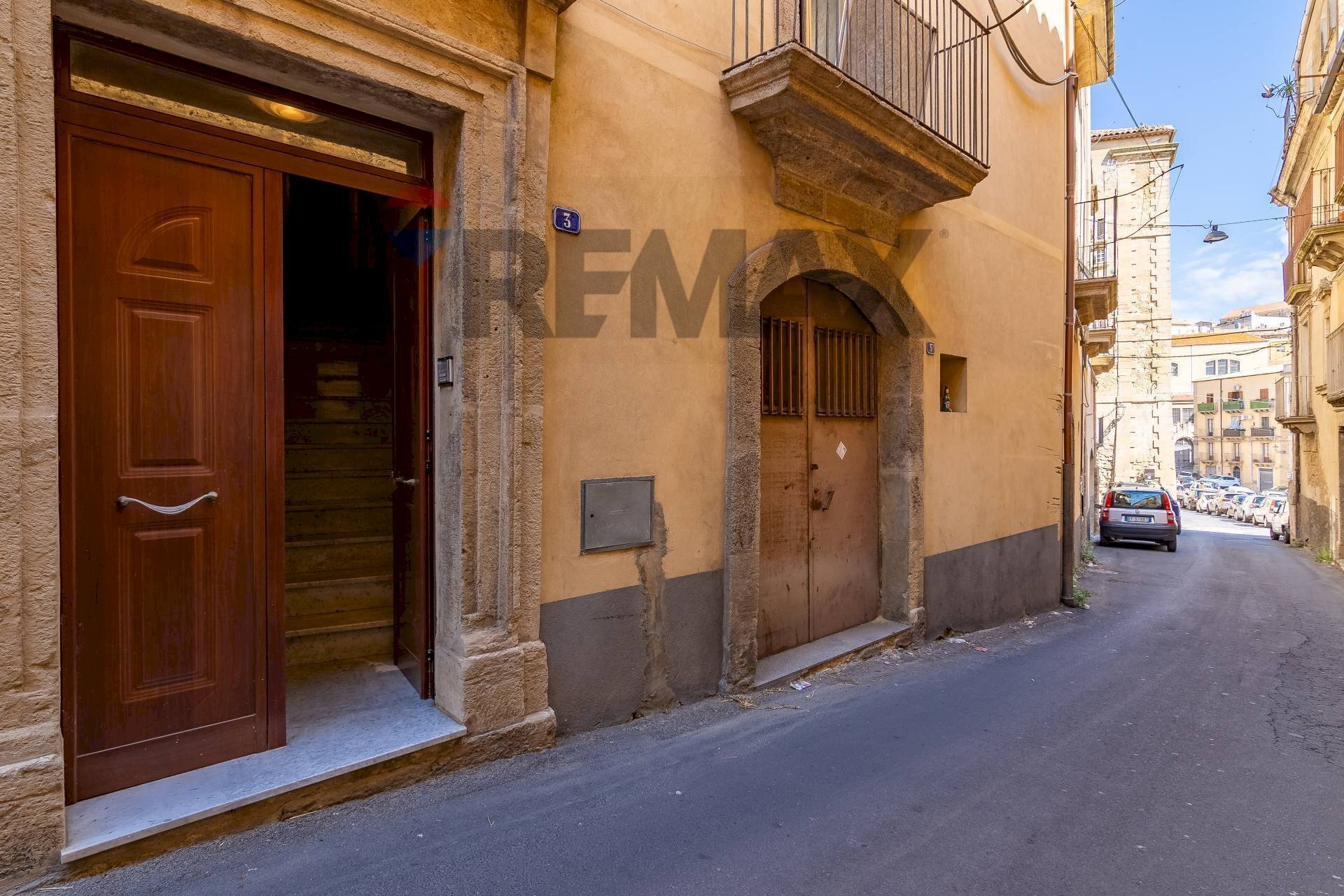 Edificio all\'aperto - Quadrilocale Via Ciancio
 
3, Caltagirone - foto 1