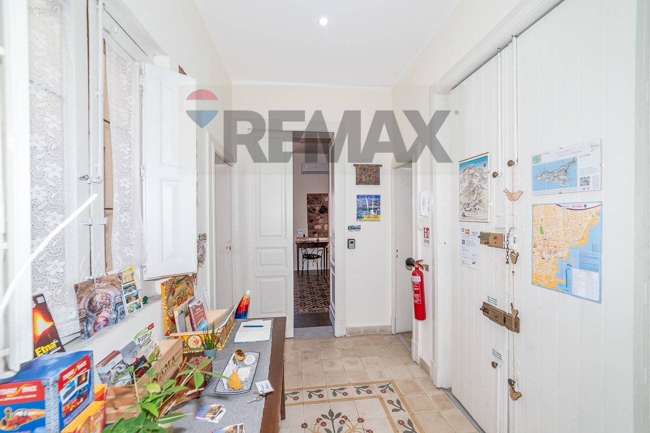Hall / corridoio - Apartment Via Gramignani
 
65, Catania - photo 1