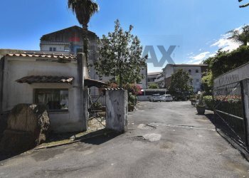 Casa all\'aperto - Apartment Via Livorno
 
125, Aci Castello - photo 48