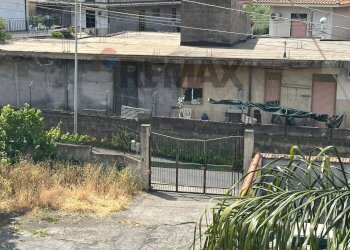 Edificio all\'aperto - Casa semi indipendente Via Anna Magnani
 
30, Misterbianco - foto 23