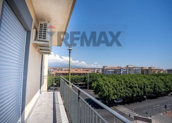 Balcone - Three-room apartment Viale Mario Rapisardi
 
707, Catania - photo 18