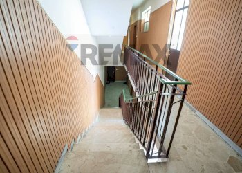 Scale - Three-room apartment Viale Mario Rapisardi
 
707, Catania - photo 34