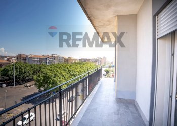 Balcone - Three-room apartment Viale Mario Rapisardi
 
707, Catania - photo 38