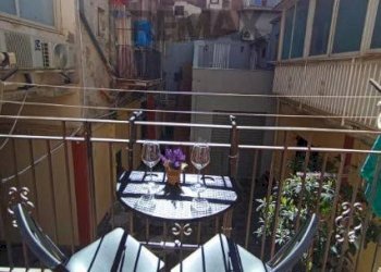 Balcone - Bilocale Via Pozzo Canale
 
25, Catania - foto 11
