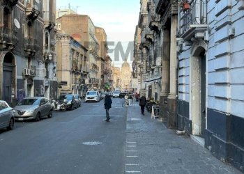 Edificio all\'aperto - Bilocale Via Pozzo Canale
 
25, Catania - foto 13