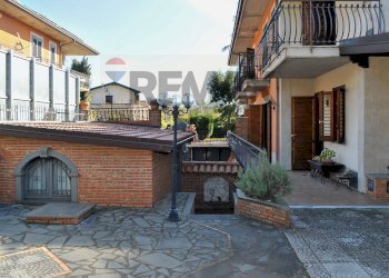 Casa all\'aperto - Casa semi indipendente Via Guardia Ragala
 
11, Nicolosi - foto 20